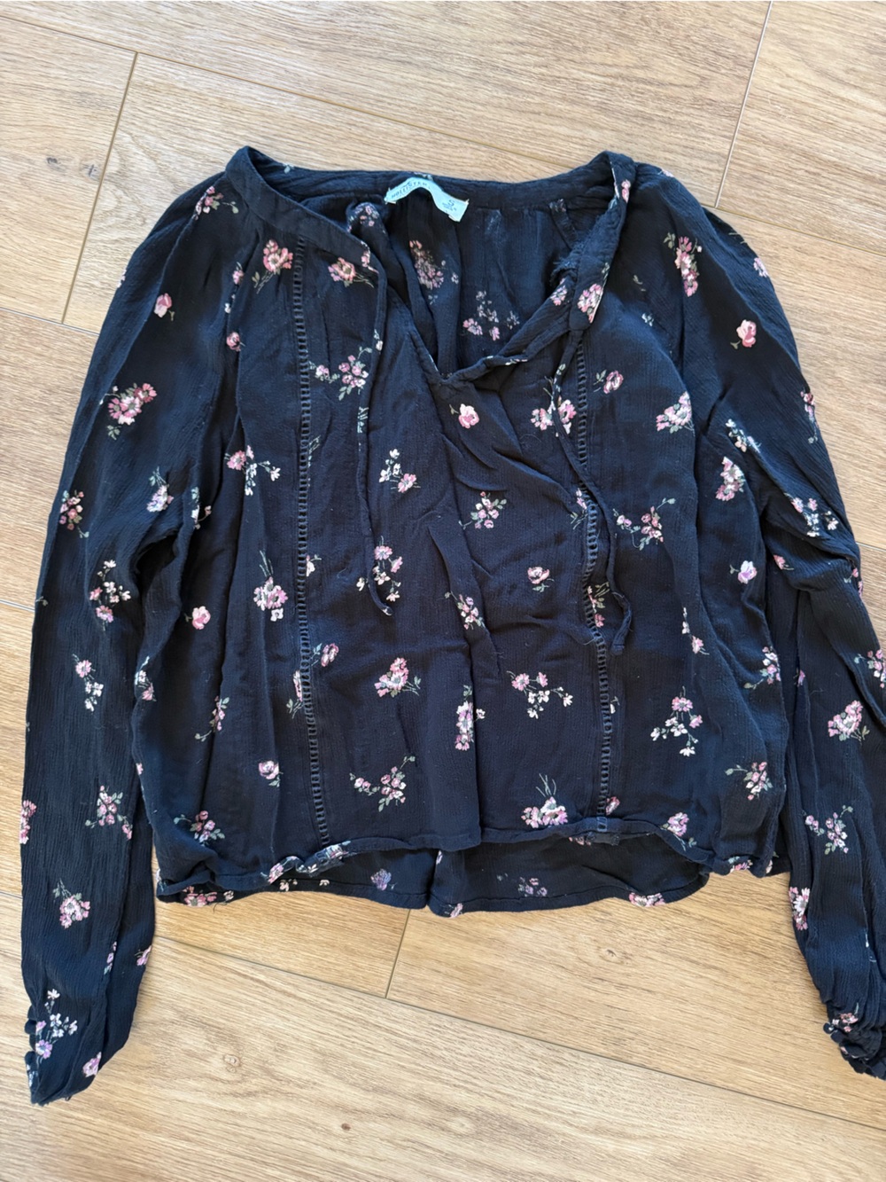 Hollister Black Off-Shoulder Floral Blouse with Pink Blossoms
